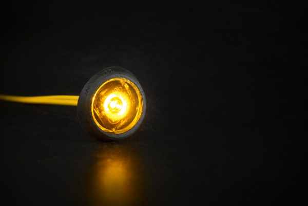 FRISTOM FT-074 LED DARK, Umrissleuchte gelb